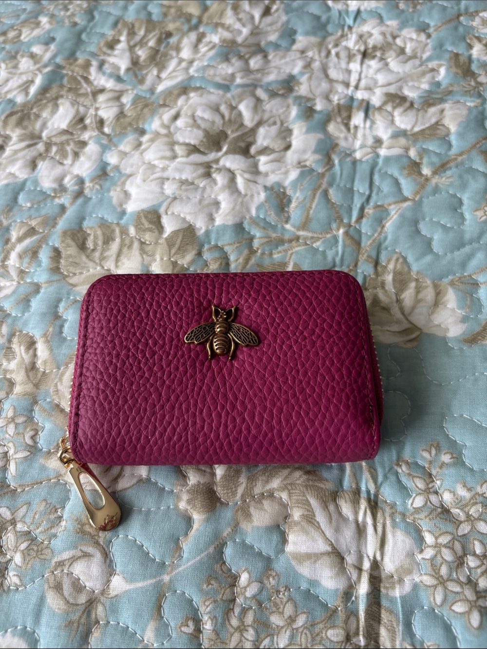 NWOT Dark Pink Leather Zip Wallet with Gold Bee Accent